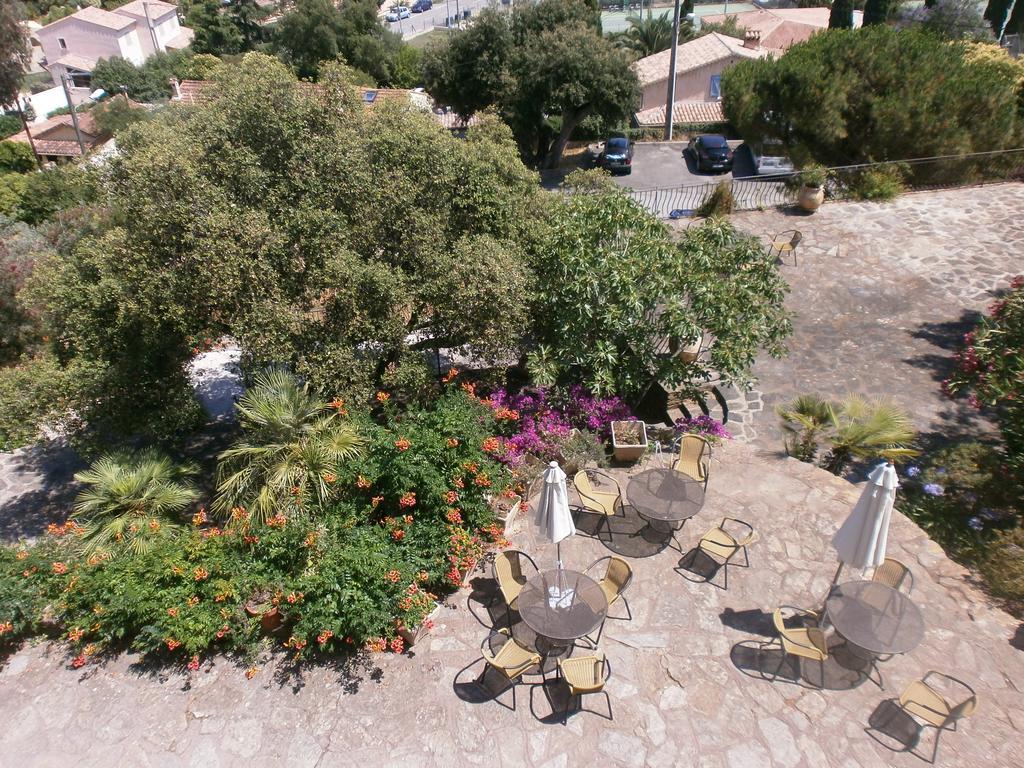 Hôtel Paradis Bormes-les-Mimosas Exterior foto
